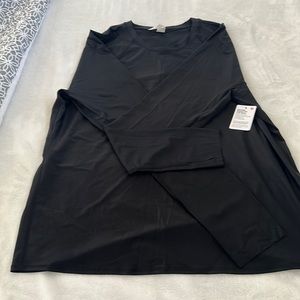Lululemon black swim shirt